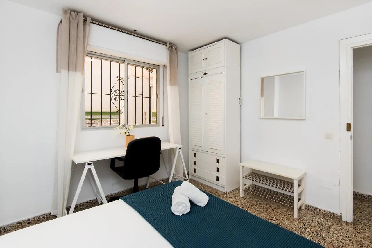 Picasso Center Apartment مالقة
