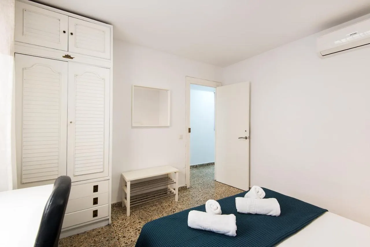 Picasso Center Apartment مالقة